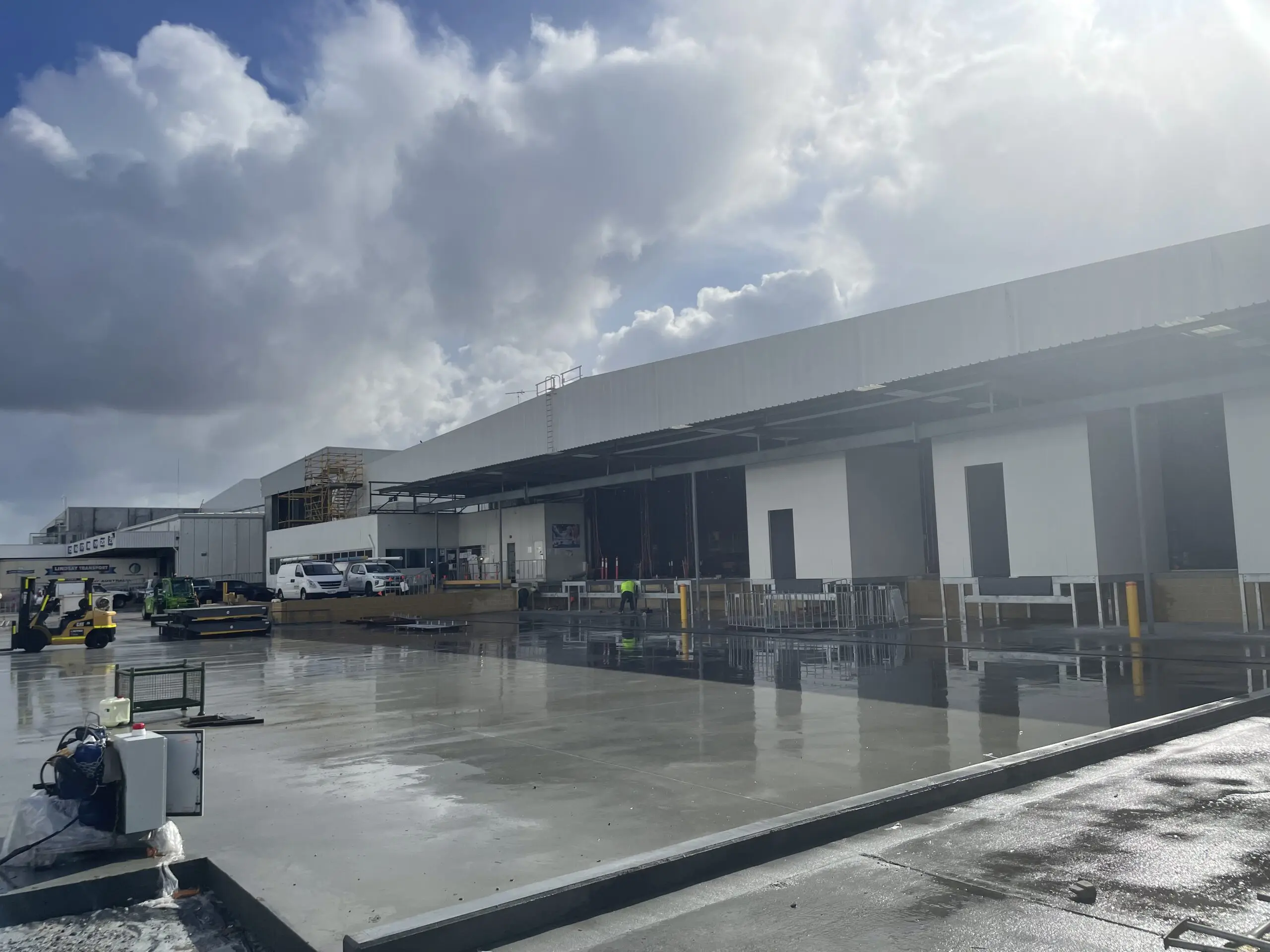 Metcash IGA distribution centre electrical installation by WACOMM Perth
