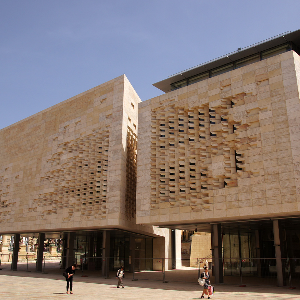 Parliament Approves Tougher Employment Law Sanctions