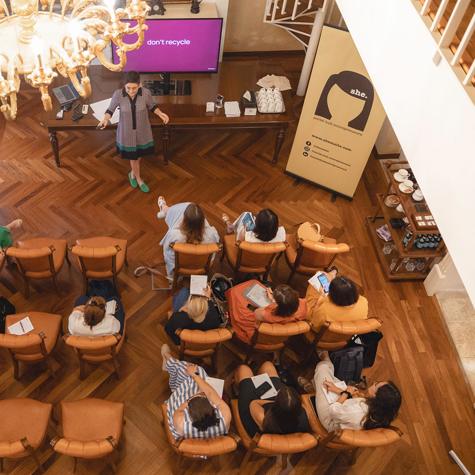 SHE Drafting Contracts and Agreements, Valletta