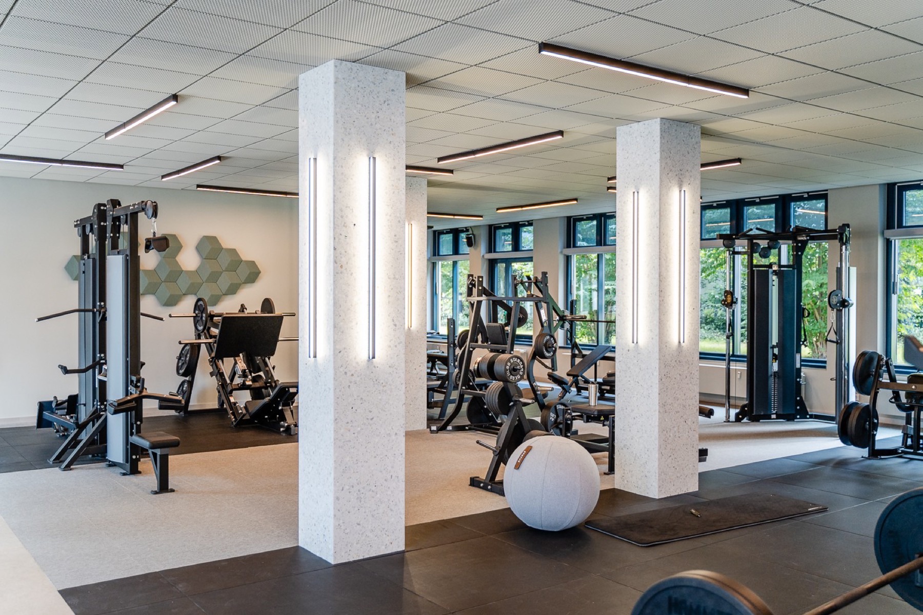 Trainingsfl&auml;che des SŌRE Health Club am Mittelweg 41b