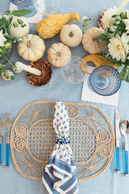 blue thanksgiving table decor