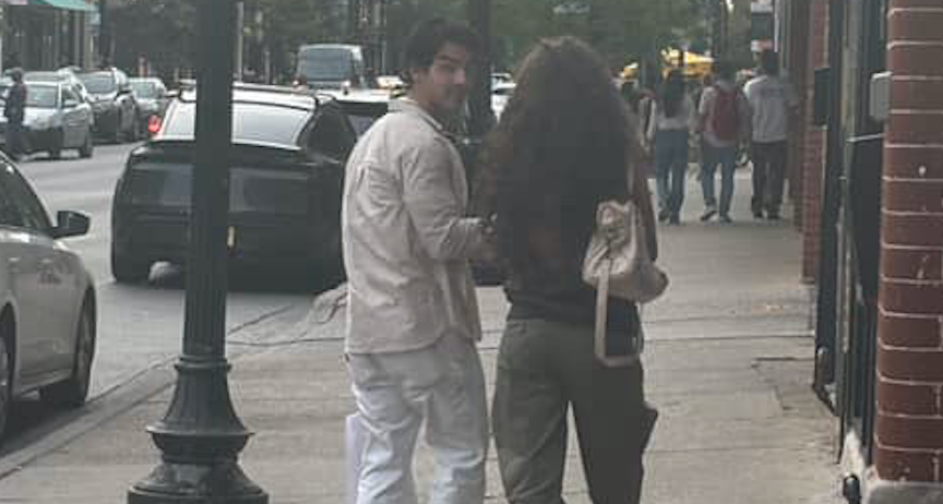 IS JOE JONAS’S LOVE LIFE BURNIN’ UP?