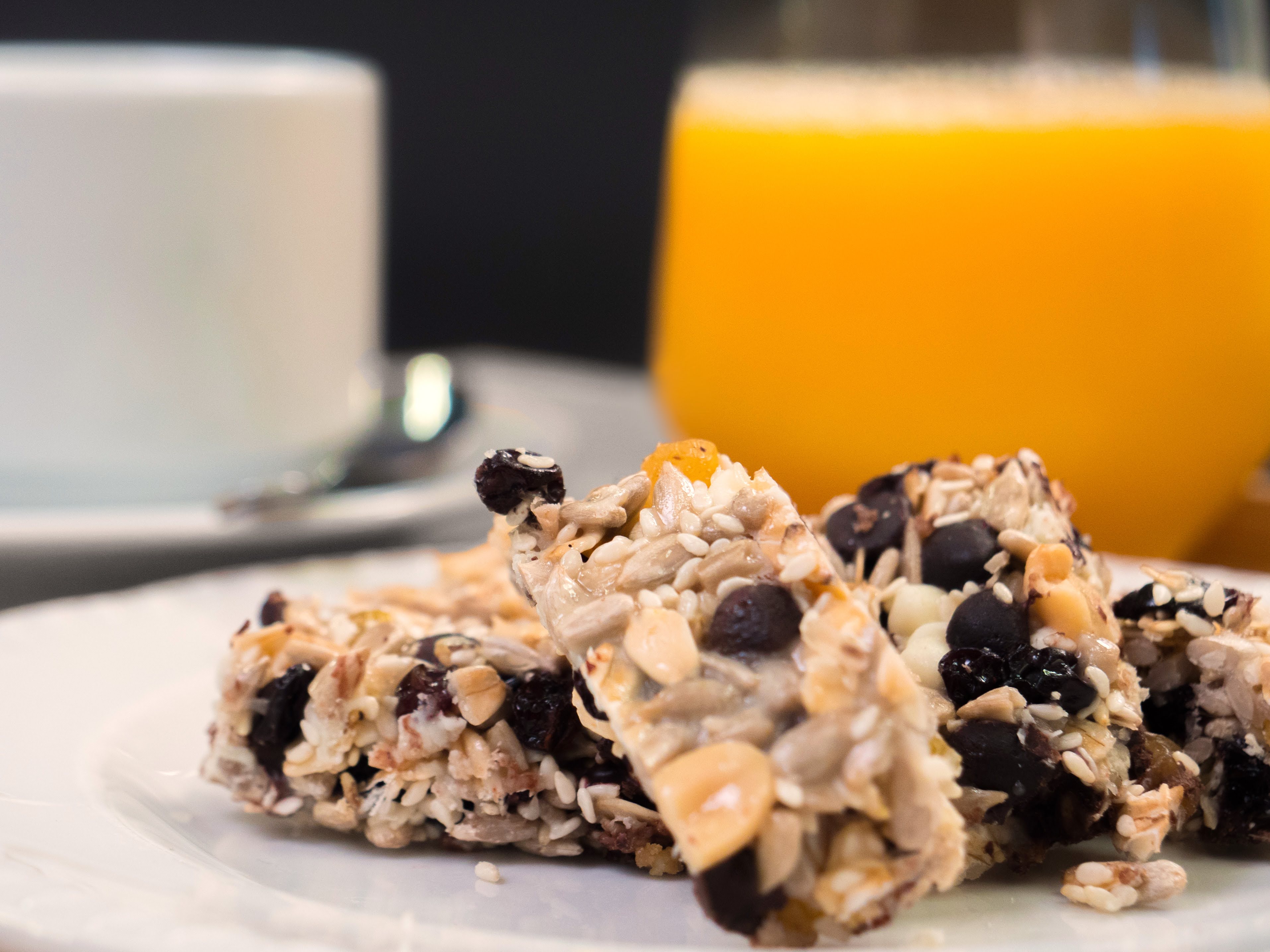 ΜΠΑΡΕΣ ΔΗΜΗΤΡΙΑΚΩΝ