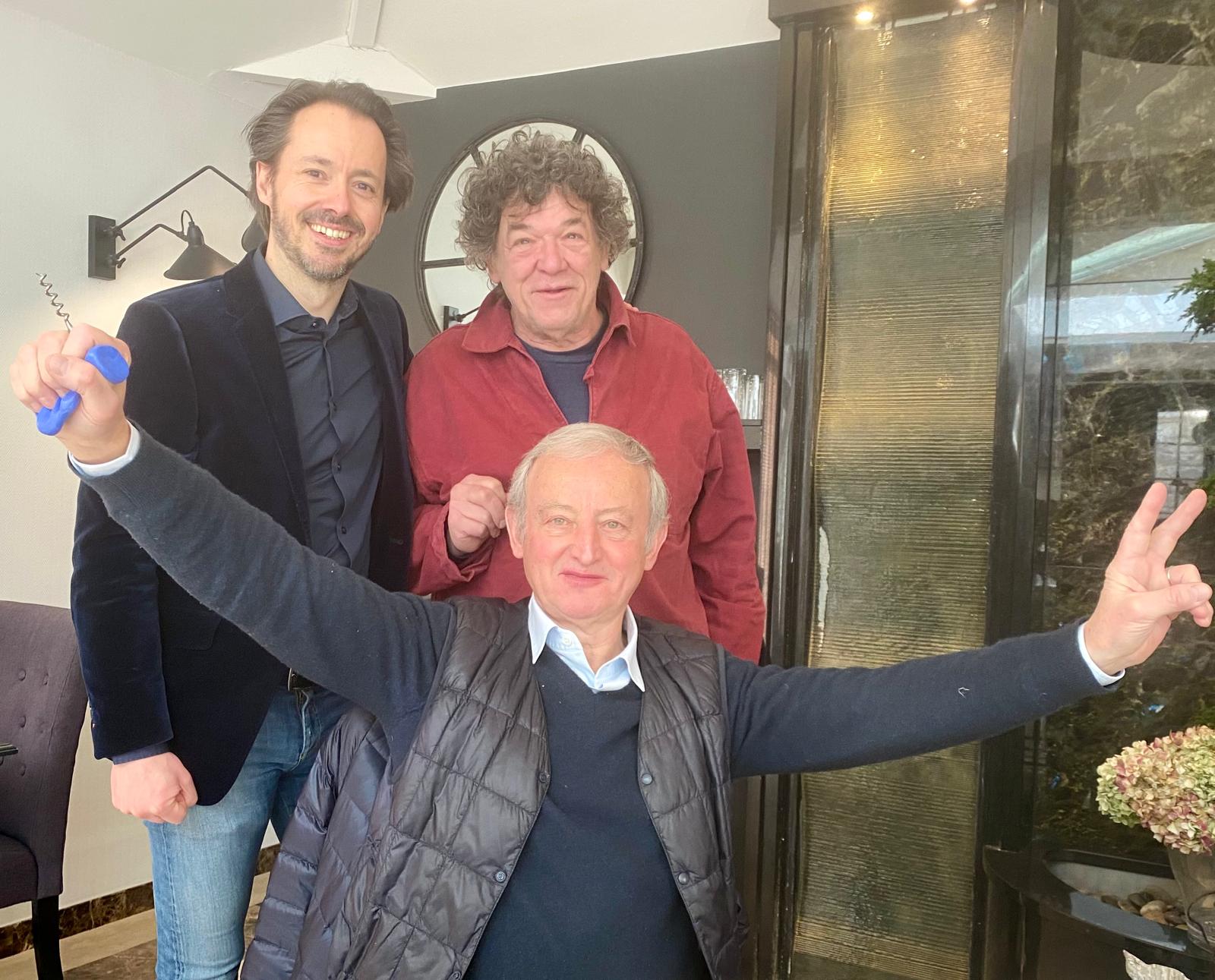 Yann Queffélec, writer, Prix Goncourt laureate, with Michel and Sébastien during the creation of his bespoke Forest Audiard piece.