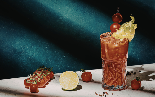 Bloody Mary cocktail vodka tomate tabasco Worcestershire
