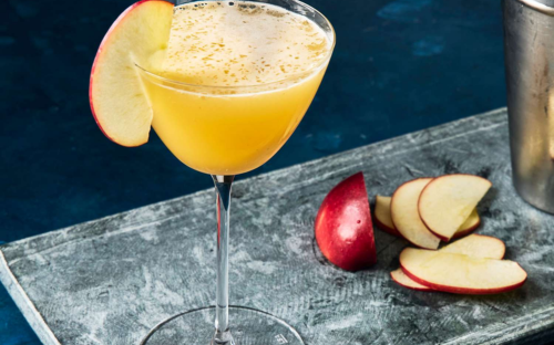 Apple Sidecar cocktail calvados Cointreau citron