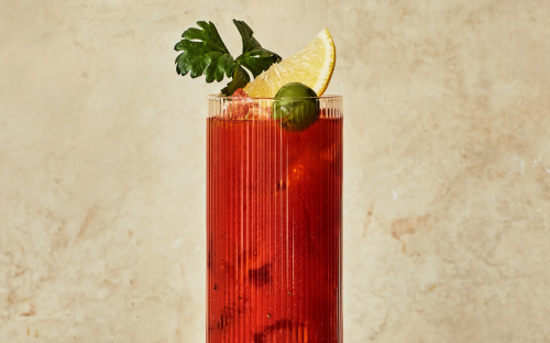 Red Snapper gin Bloody Mary botanique genièvre tomate variation