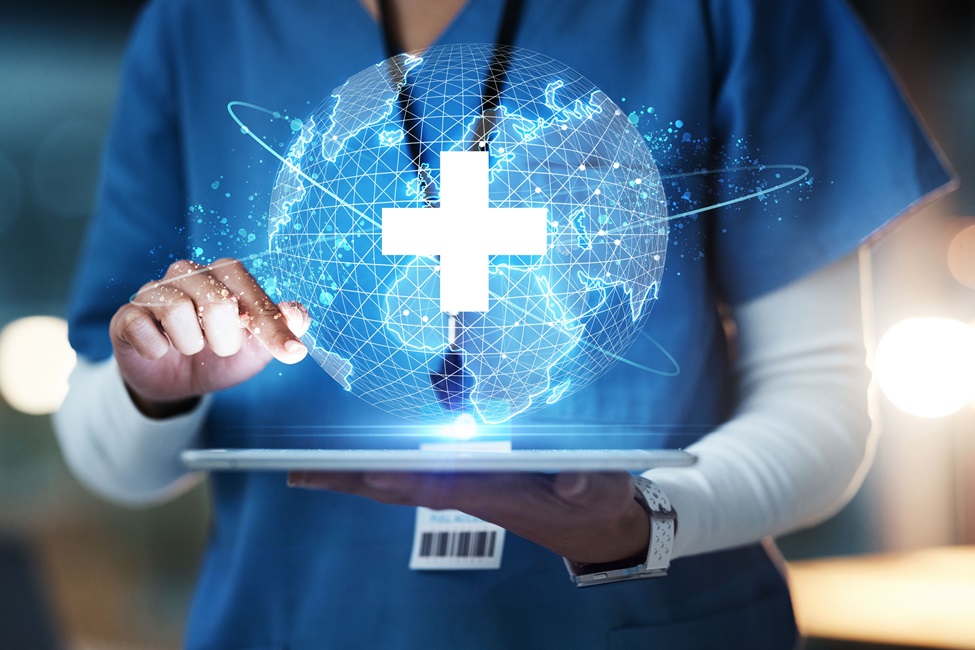 FAU | Study Unveils Balance of AI and Preserving Humanity in Health Care