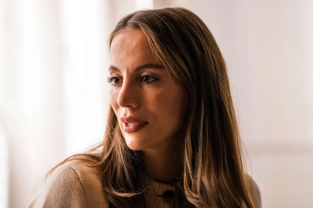 Personal Life and Privacy: The Woman Behind the Fortune