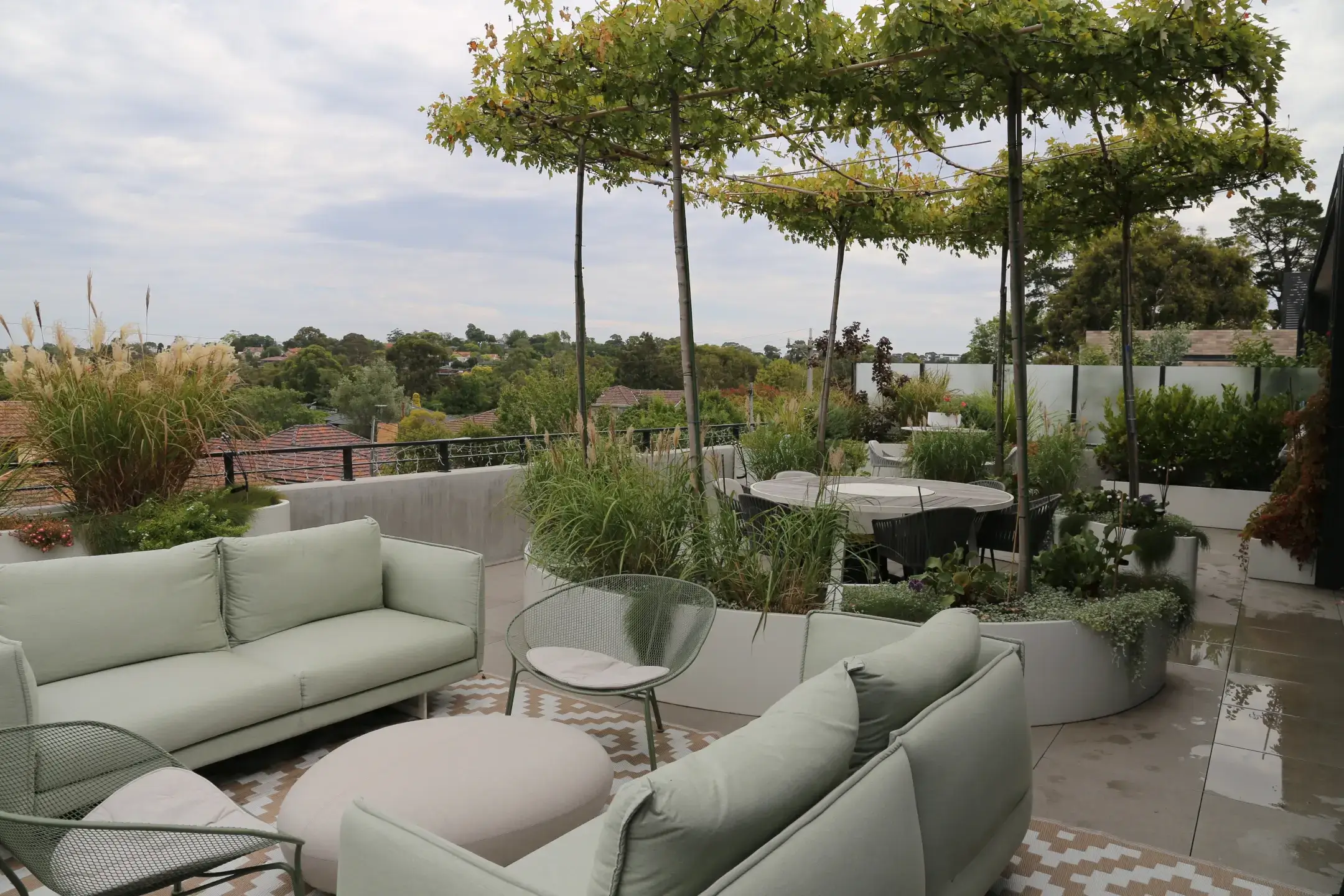 Entertainment Balcony Garden