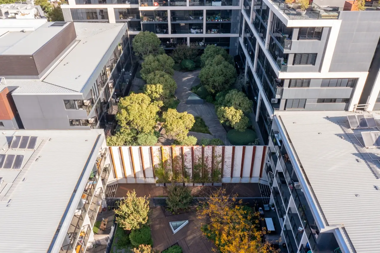 Jaques Apartments Roof Gardens