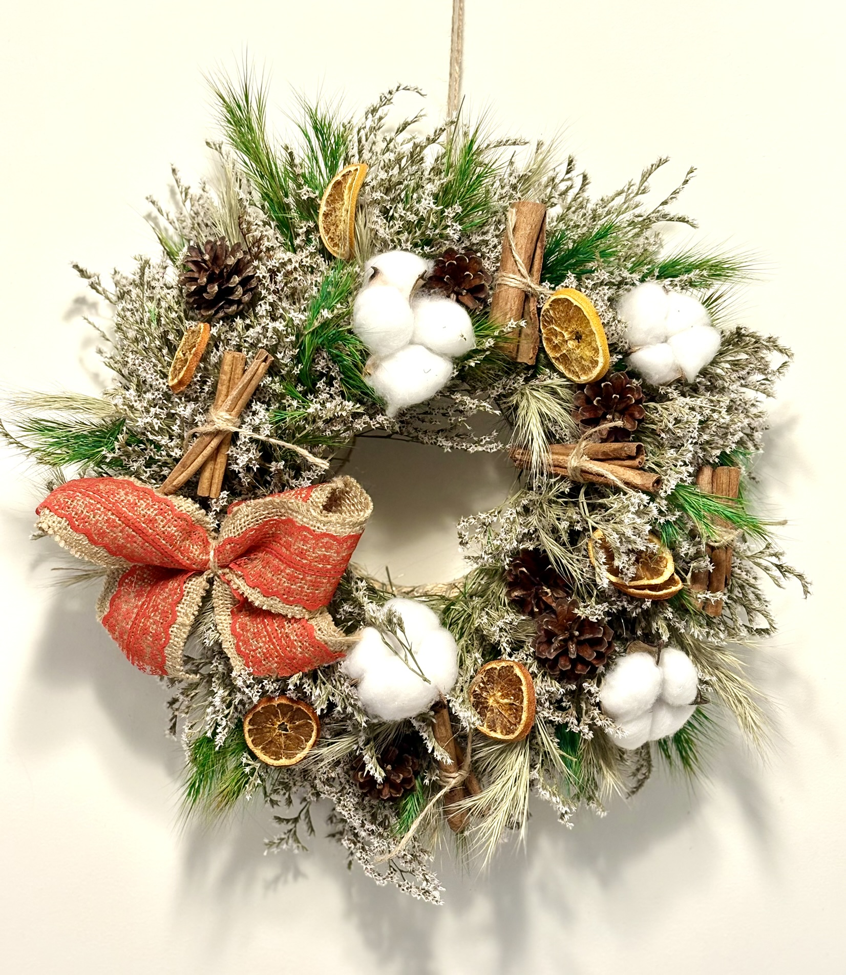 Wianek czerwona kokarda