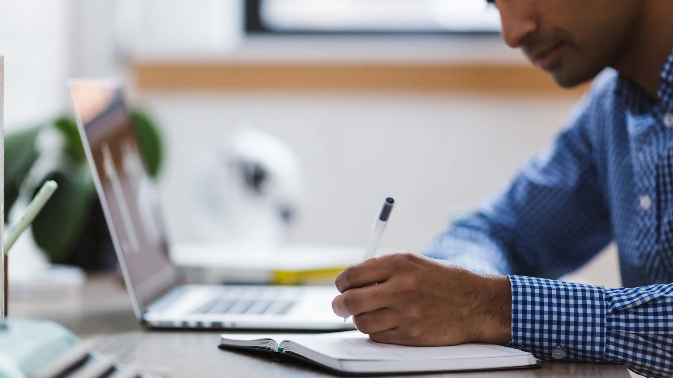 Winter Semester vs Summer Semester in Germany: Choosing the Right Intake for Your Studies