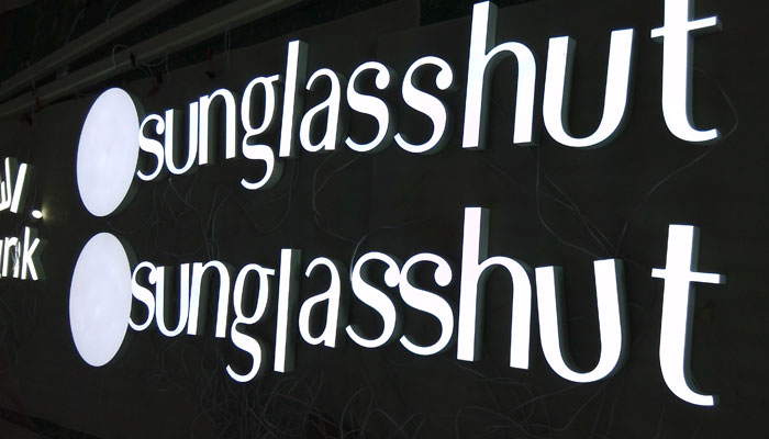 Sunglass Hut
