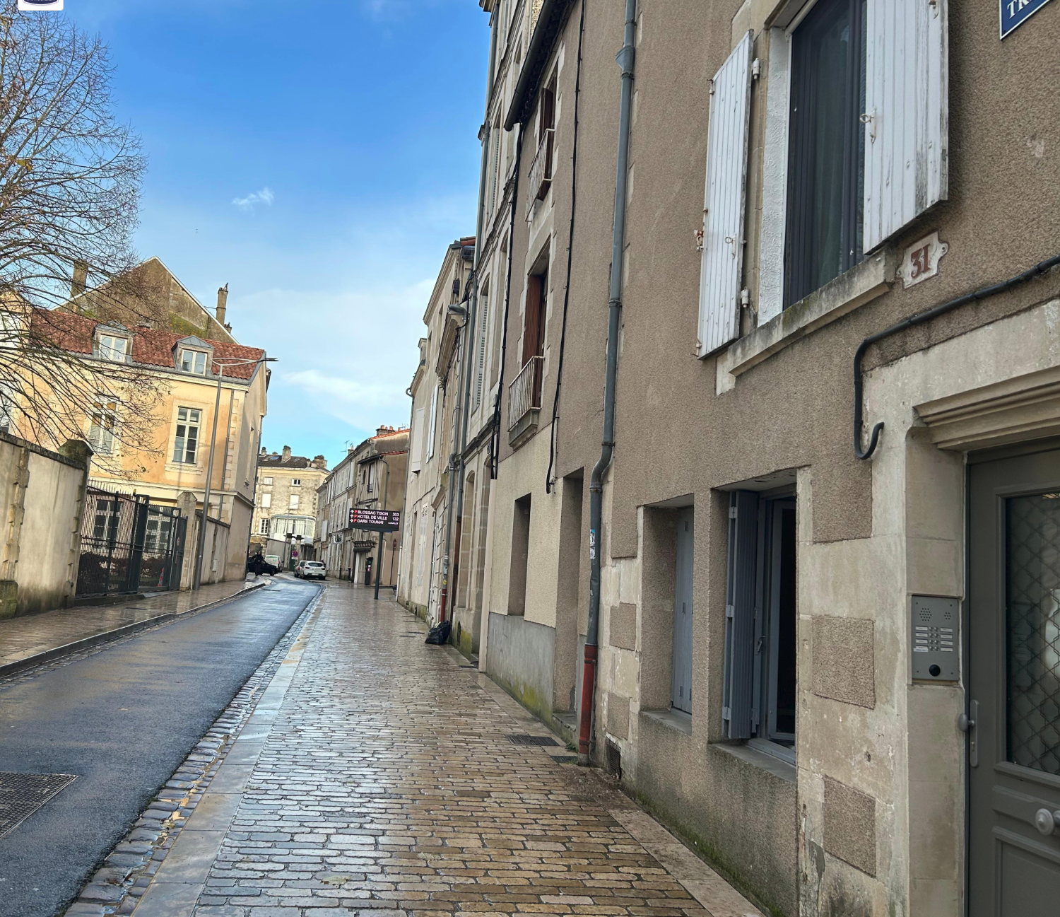 Immeuble 157m2-POITIERS