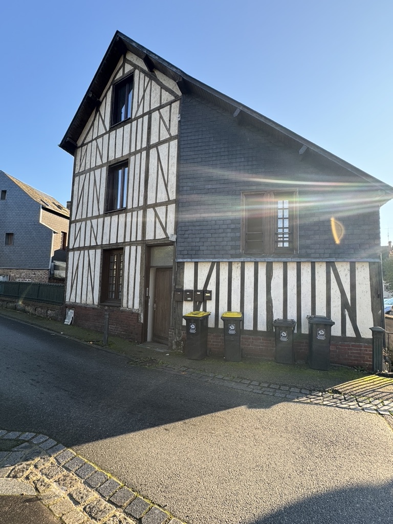 Immeuble 128m2-PONT-AUDEMER