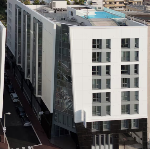 Riviera Nice Aéroport NICE - 06