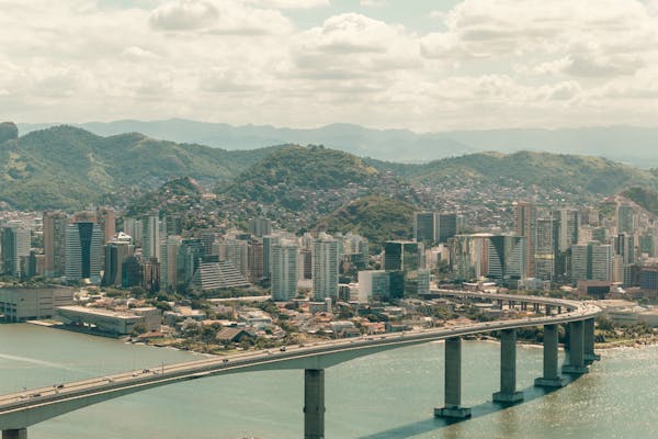 Veja como viajar para Vitória com a Gontijo