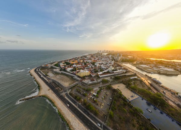 5 motivos para conhecer o Recife Antigo