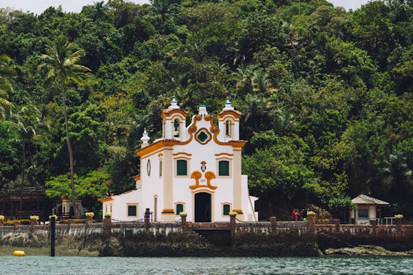 Vai visitar Salvador? Veja o que incluir no seu roteiro!