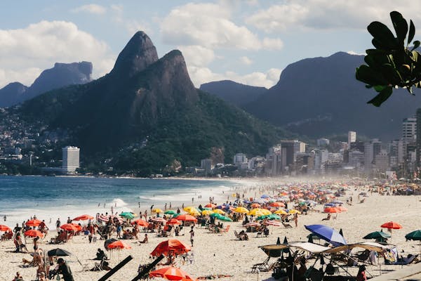 Como aproveitar o feriado em dezembro viajando?