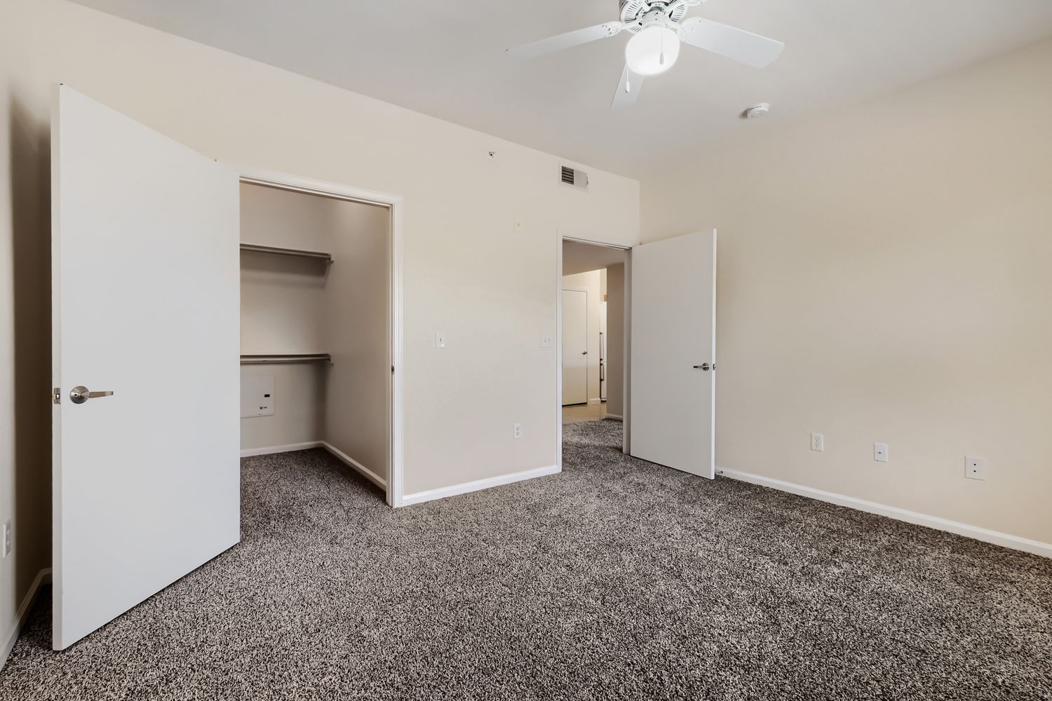 Bedroom with carpet 