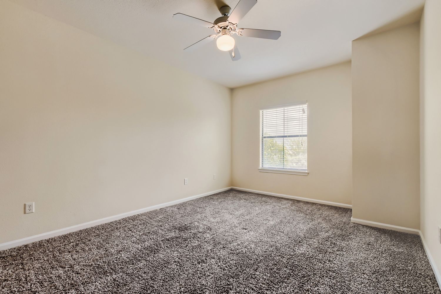 Bedroom with carpet 