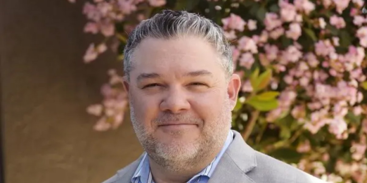 Why This Chiropractor Uses AI Scribe and Chiropractic EHR Technology to Scale Care