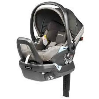 Primo Viaggio 4-35 infant car seat with adjustable handle and padded head support