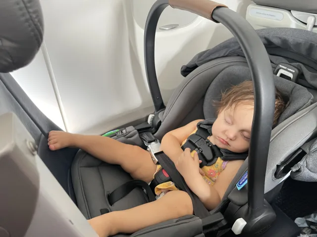 Car Seat Approved for Aircraft