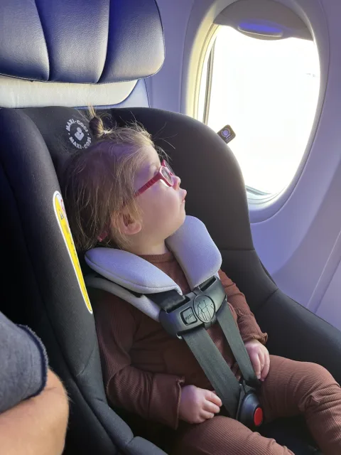 How To Install A Car Seat On An Airplane