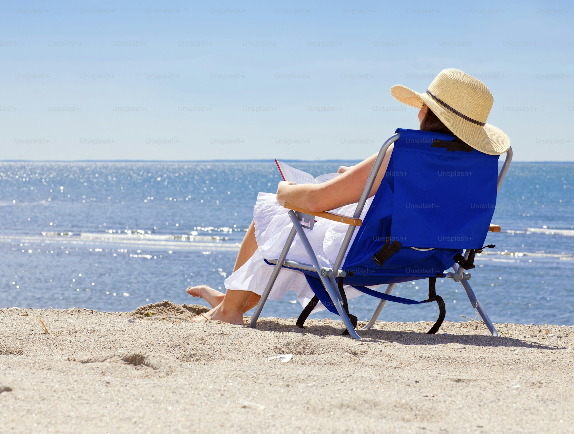 Find Cheap Beach Umbrellas Near You with BeachDay Rentals