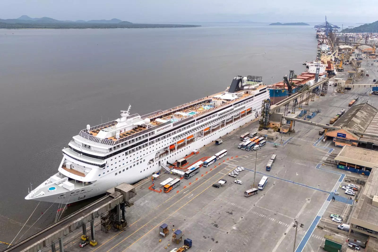 Eduardo Jeronymo Analyzes the 2025/2026 Port Auction Cycle in Jornal A Tribuna de Santos