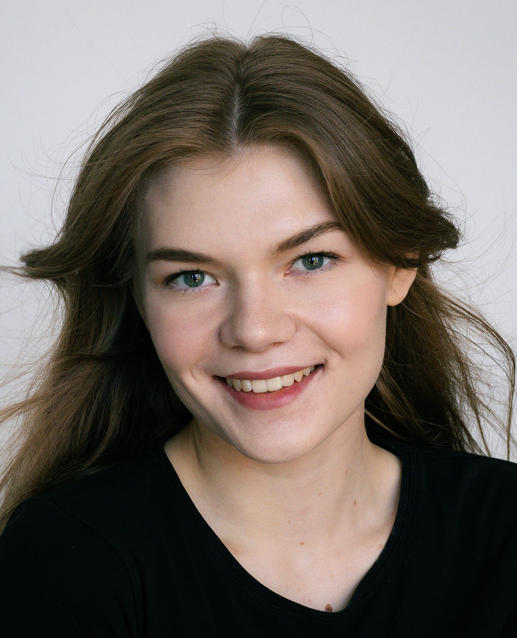 Female Photo Link to Actor Page