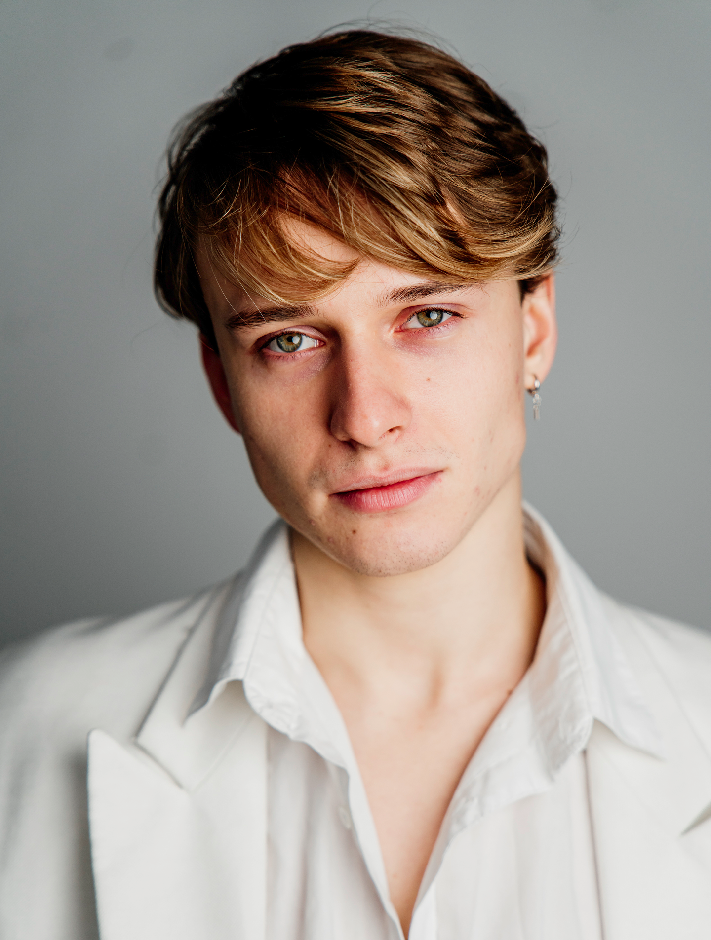 Female Photo Link to Actor Page