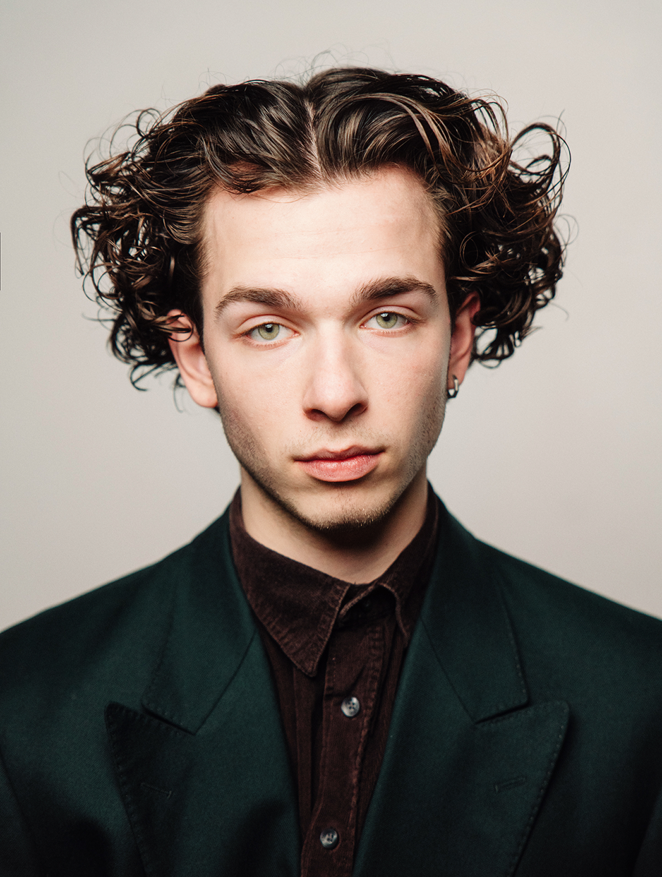 Female Photo Link to Actor Page