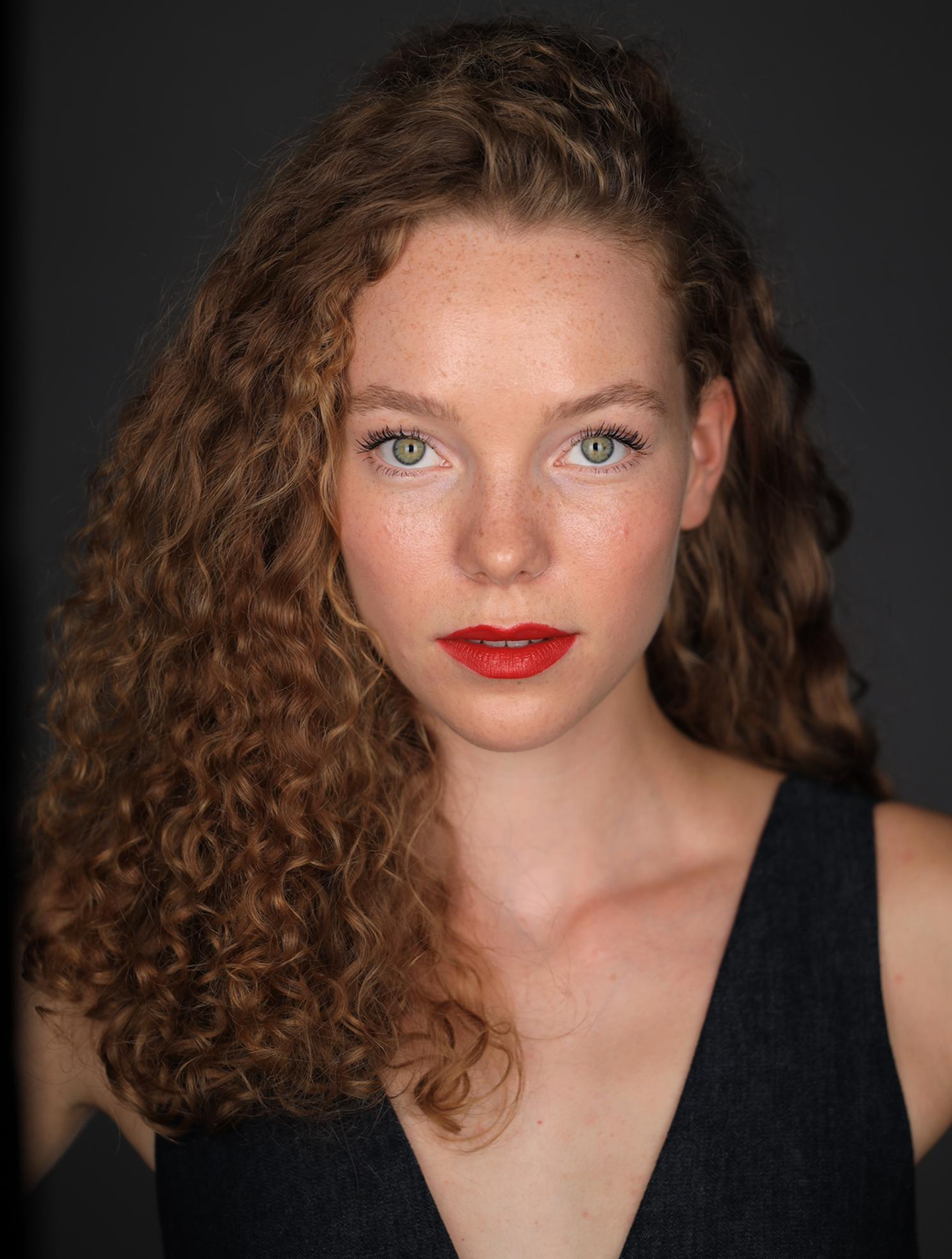 Female Photo Link to Actor Page