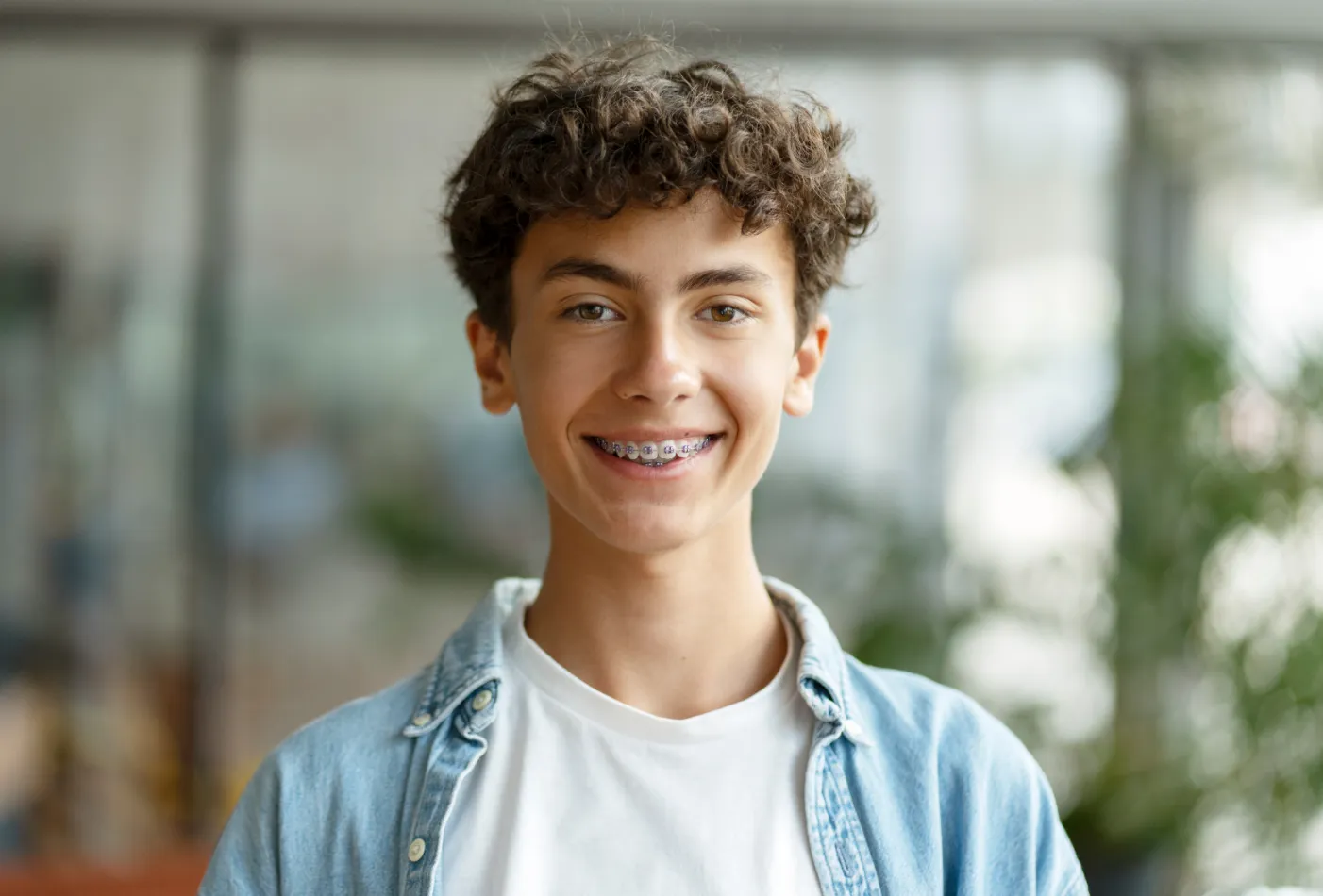 Summer Smiles: Orthodontic Maintenance Tips for Your Vacation
