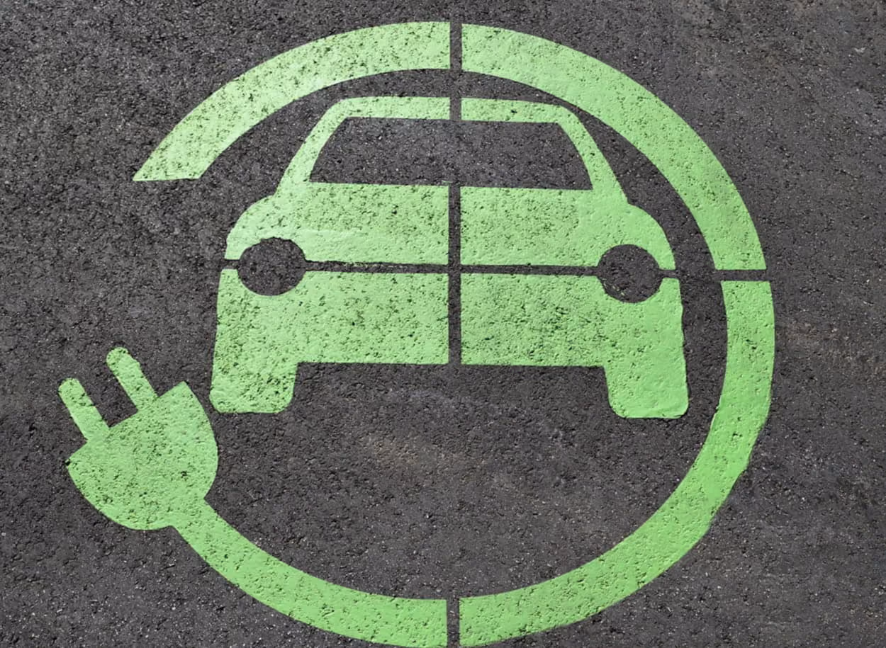 electric-charge-road-sign-sign
