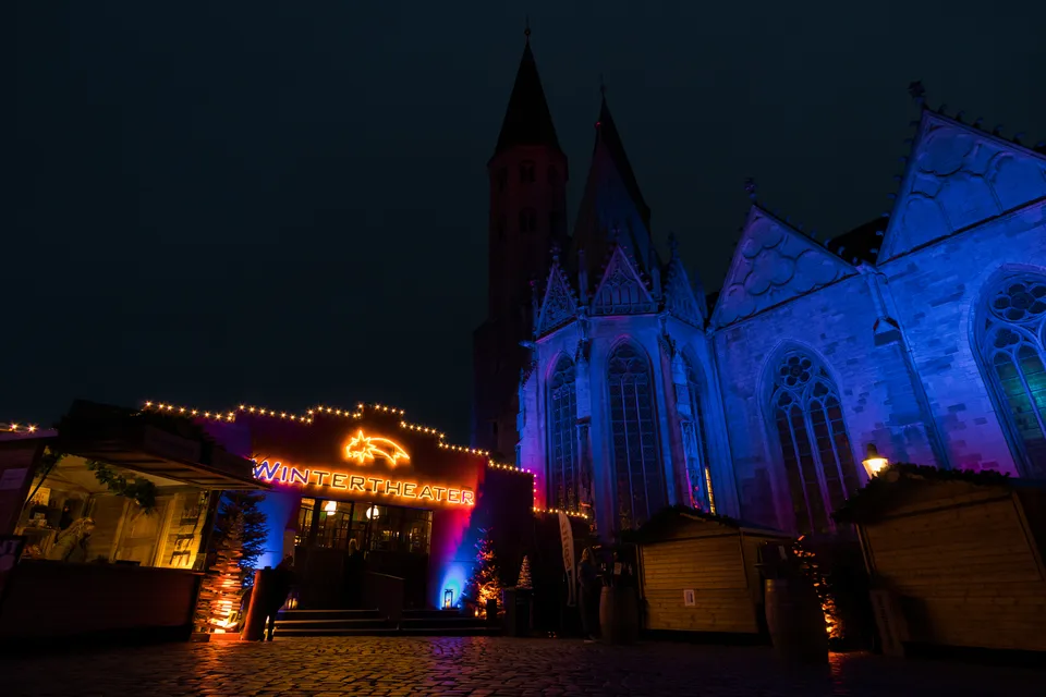 Eingang Wintertheater in Braunschweig