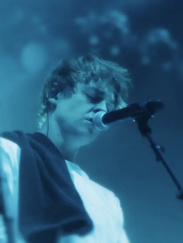 Musiker Schmyt bei einem Konzert in Braunschweig