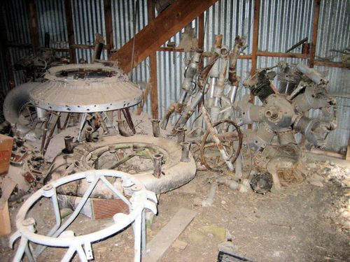 Engines, mounts, and landing gear