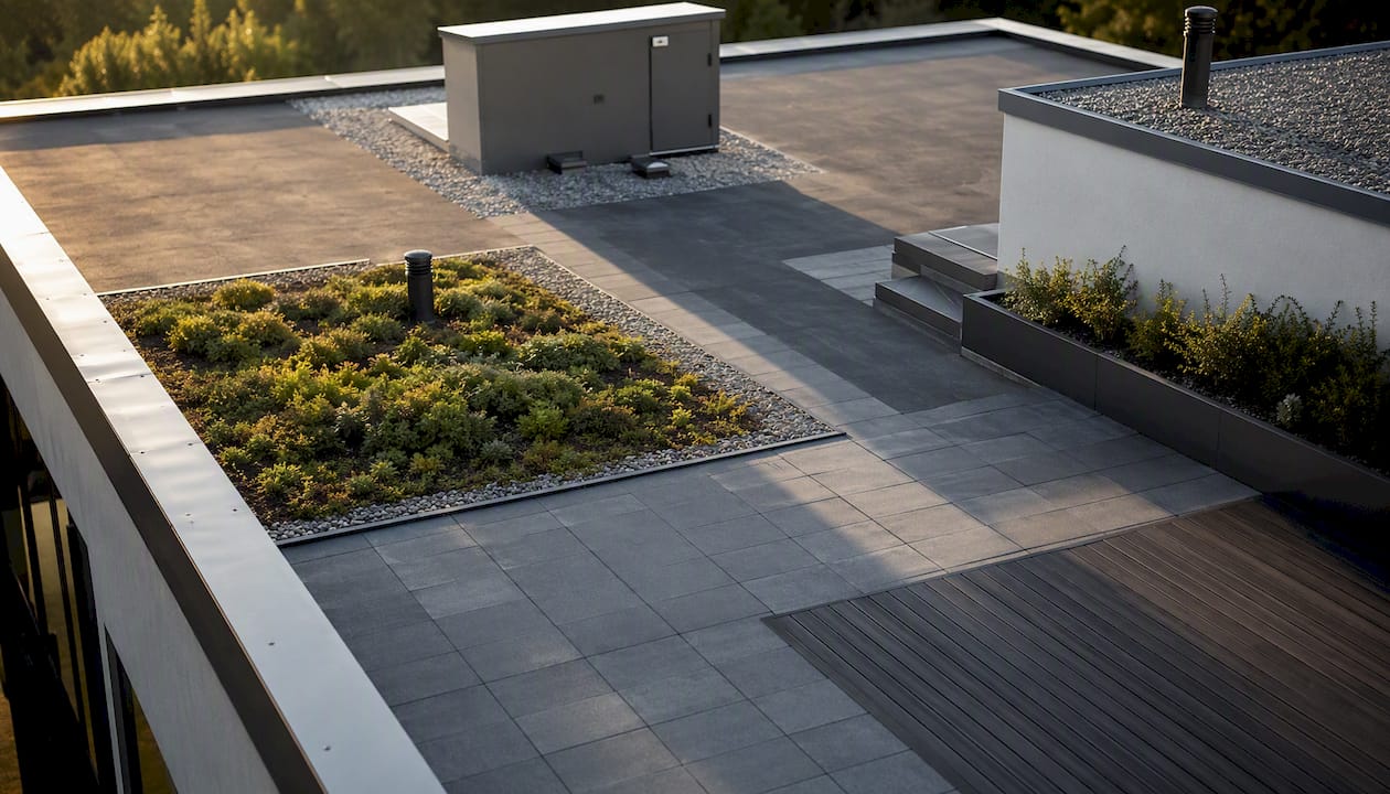 Dachterrasse und Wartungsbereiche auf Flachdächern