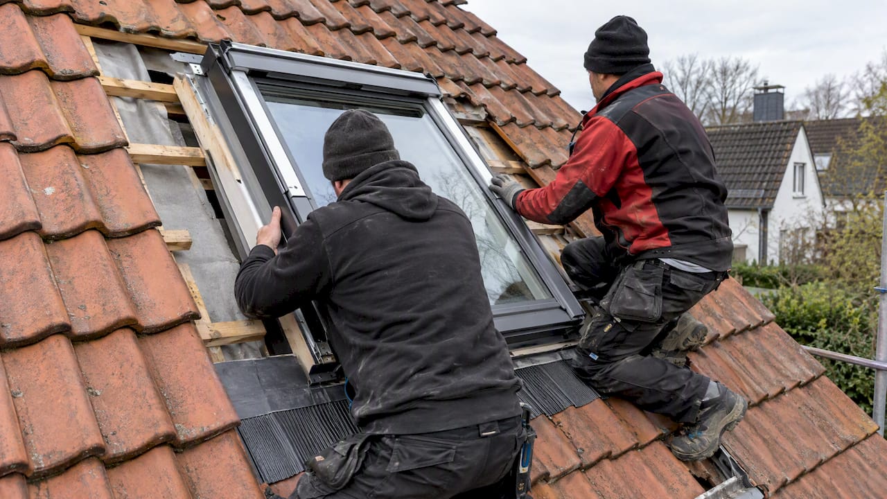 Dachfenster Einbau Dauer: So planen Sie Ihren Termin realistisch