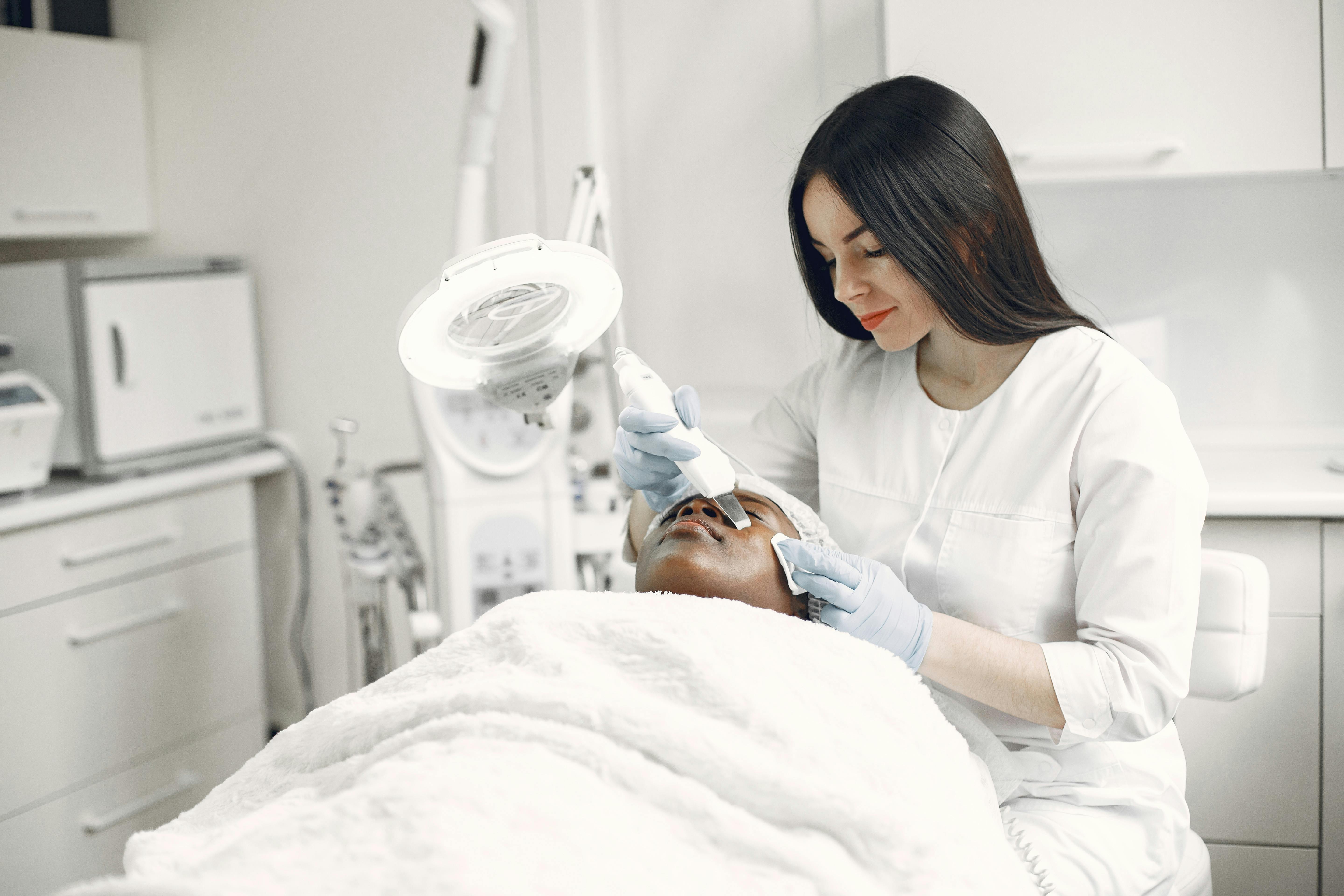 Professional chemical peel treatments at SAGE, a service offered by our expert dermatologist kochi to reveal radiant, healthy skin