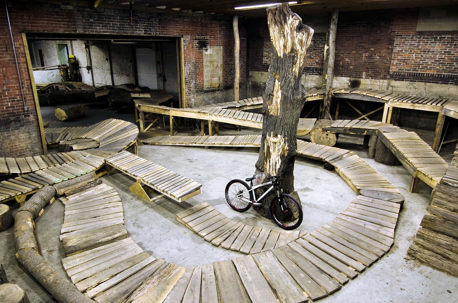 Parcours de bois pour vélo et bmx 