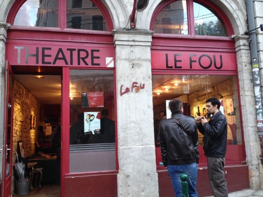 devanture du Théâtre Le Fou
