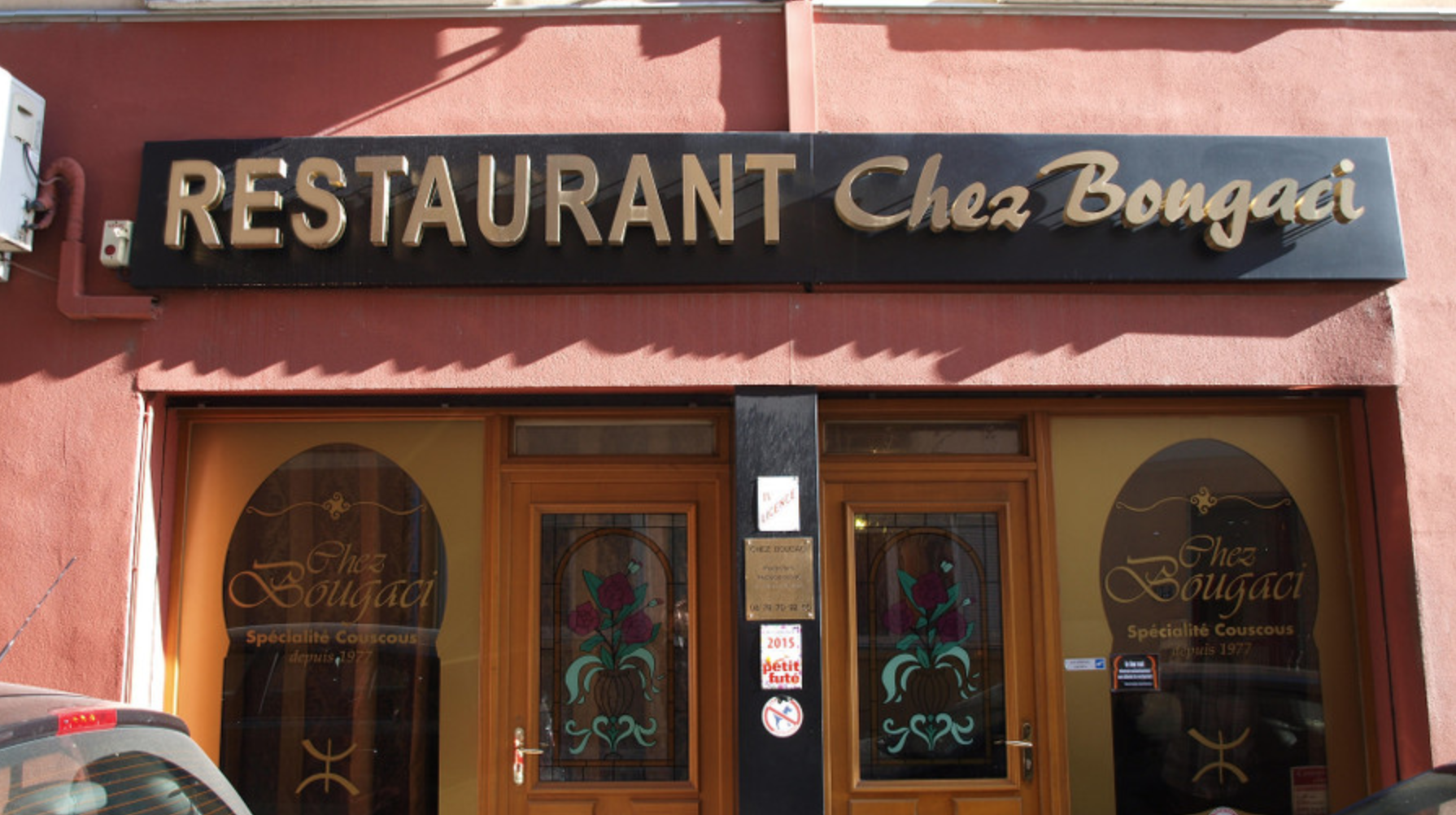 devanture de Chez Bougaci