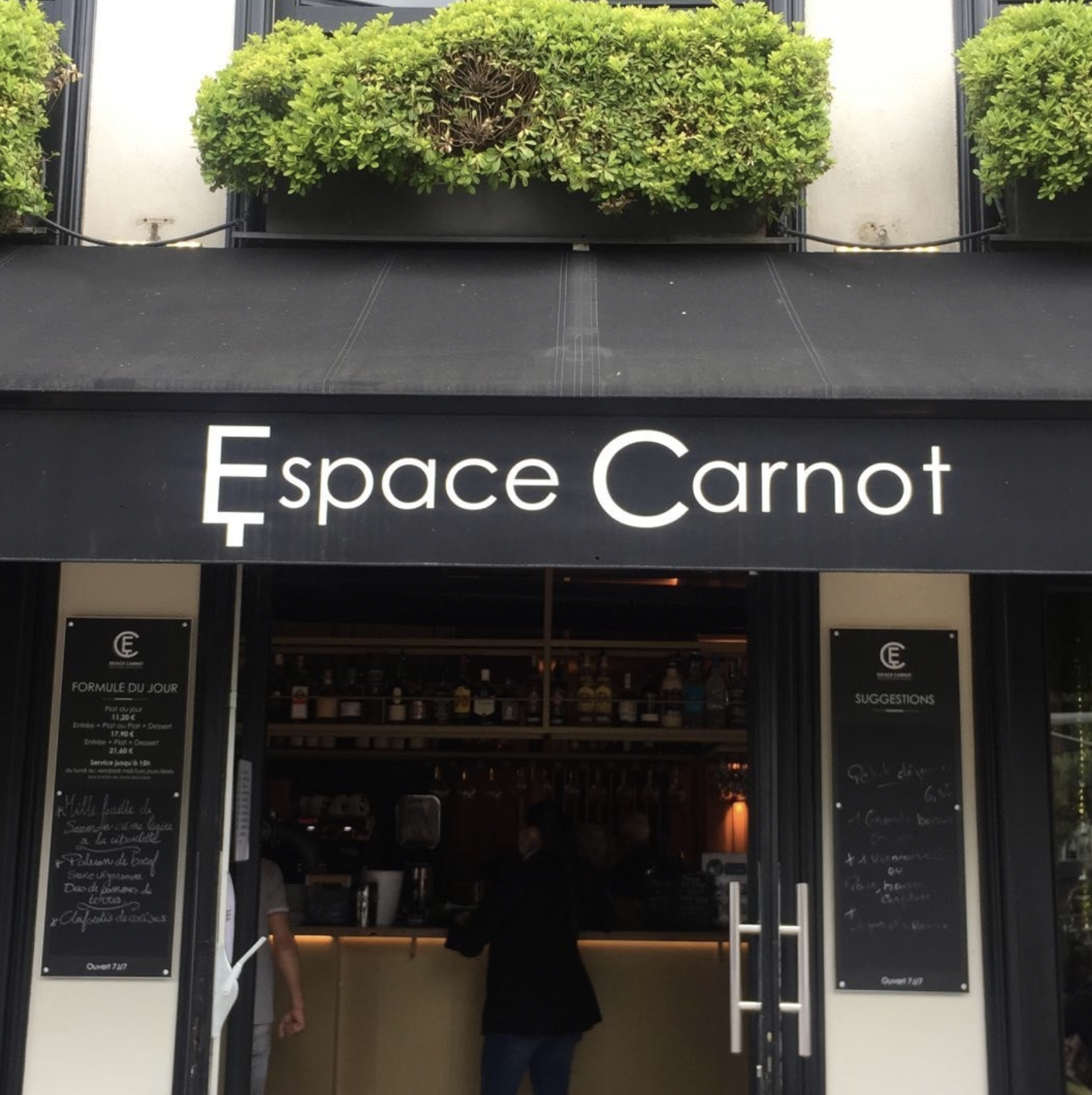 devanture du restaurant 