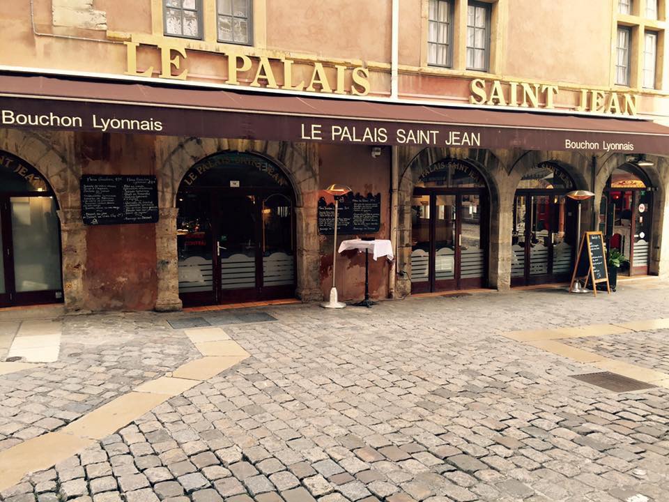 devanture palais saint jean 